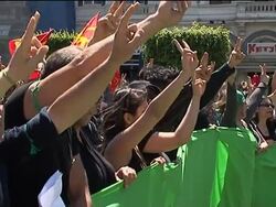 Nobel laureate attends Iran demo, visits EU parliament, sots News Clip