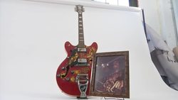 Guitars belonging to famous musicians to hit the auction block News Clip