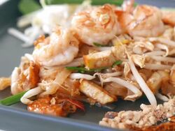 HD Pad Thai - fried noodles thai food style Stock Footage