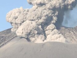 Explosive volcanic eruption at Sakurajima volcano Stock Footage