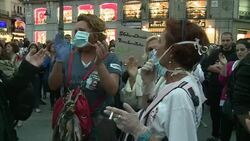 CLEAN : Madrid demonstration against government response to Ebola News Clip