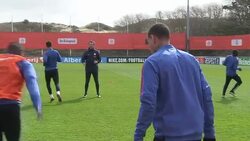 CLEAN : Football: Under fire Hiddink rolls with the punches News Clip