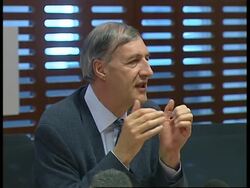 Press conference on roof collapse at CDG News Clip