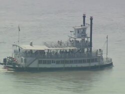 WS TS Steam boat cruising in Mississippi river / Memphis, Tennessee, United States Stock Footage