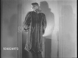 Various Styles Of IJ Fall Fur Coats News Clip