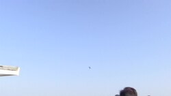 Inventor no logra cruzar a Gran Bretaña en aerodeslizador Instructional Video