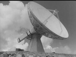 LOOKING AT THE WEATHER News Clip