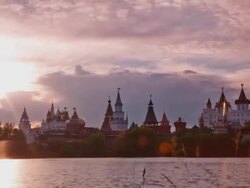 TL Beautiful sunset over the Izmaylovo Kremlin / Russia, Moscow Stock Footage