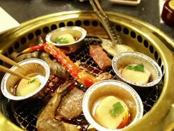 Yakiniku, japanese barbeque. Stock Footage