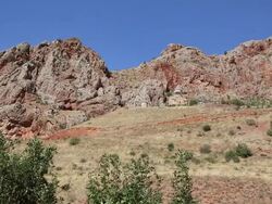 Noravank monastery, red rocky mountains around the complex Stock Footage