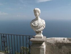 MS TD Marble busts of terrace of infinity at garden of villa Cimbrone with Tyrrhenian sea / Ravello, Campania, Italy Stock Footage