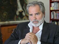 Therapist listens intently Stock Footage