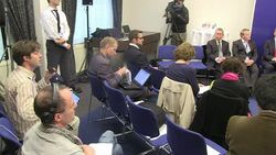 CLEAN : Chemical watchdog urges truces so News Clip