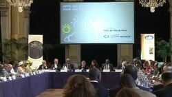 CLEAN : African mayors discuss electrification in Paris News Clip