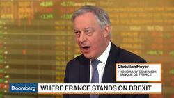 Noyer on Paris as Post-Brexit Alternative to London News Clip