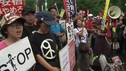 CLEAN : Tens of thousands protest at military bills outside Japan Diet News Clip