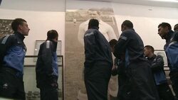 CLEAN : Uruguay The French team visits News Clip