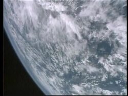 Space/USA - Space walk rescheduled News Clip
