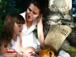 Mother with child and sparrow (HD) Stock Footage
