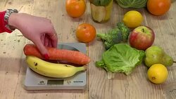 Experts say the recommended 5 daily portions of fruit and vegetables should be increased to 10 News Clip