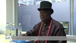 VOICED : Nigerianos llevan a Shell a la corte por contaminacion del agua News Clip