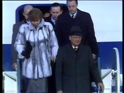 Gorbachev Lands At D.C. Airport News Clip