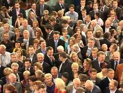 CLEAN: Liberals in control after Polish presidential win News Clip