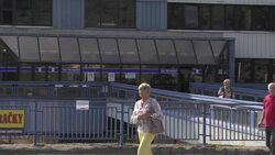 CLEAN : British cancer boy Ashya King arrives in Prague for treatment News Clip