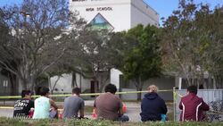 The Internet Attacks Chris Pratt Over Prayer Tweet, James Gunn Defends His Friend | THR News News Clip