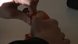 UK report says 98% of school packed lunches are unhealthy News Clip