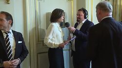 CLEAN : FILE (2): Bob Dylan in Stockholm to grab Nobel prize at last News Clip