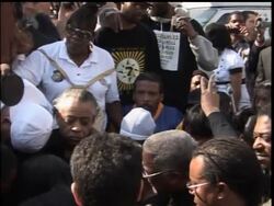 Hundreds of protestors were arrested in New York City on Wednesday, showing their displeasure over the acquittal of the officers that shot Sean Bell.  In all, nearly 200 protestors were arrested for blocking traffic areas across Manhattan. Instructional Video