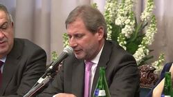 VOICED : Millonario renacer para Pompeya News Clip