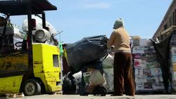 VOICED : New Yorks canners recycle citys trash to survive News Clip