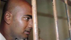 VOICED : Indonesia ejecuta a ocho traficantes extranjeros News Clip