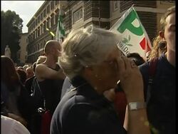 Rally for press freedom, against PM's alleged intrusions Instructional Video