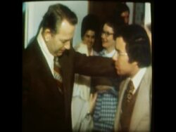 SYND 9-4-74 REPUBLICAN AND DEMOCRAT CANDIDATES CAMPAIGN IN DETROIT, MICHIGAN News Clip