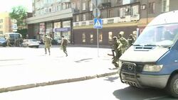 CLEAN : Shooting in downtown Donetsk as Kiev relaunches offensive News Clip