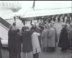 SOVIET LEADERS WELCOME HOME News Clip