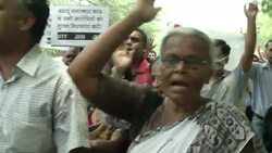 Protest in New Delhi over violence against woman News Clip