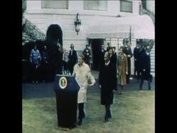 SYND 4 2 78  PRESIDENT SADAT GREETED BY PRESIDENT CARTER ON ARRIVAL TO WASHINGTON News Clip