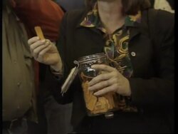 USA: OJ SIMPSON CIVIL TRIAL: OJ SIMPSON TO TAKE THE STAND FOR 2ND DAY News Clip