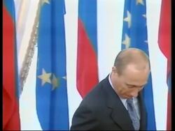 Heads of state arrive, photo op and summit opening, adds Blair Instructional Video