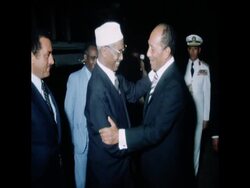 SYND 15 8 77 GOULED MEETS SADAT News Clip