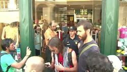 Portuguese workers strike over austerity, trains blocked in Belgium, Eiffel Tower reopens Instructional Video