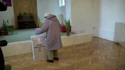 CLEAN : Slovakia votes in presidential polls News Clip