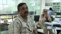 VOICED : Cae la venta de coches en India News Clip