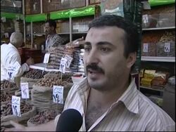 WRAP Sellers nickname fruit with their Arab heroes on first day of Ramadan, plus bite News Clip