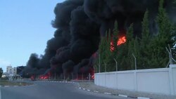 VOICED : Bombardean la unica central electrica de Gaza News Clip