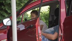 CLEAN : Roads closed as Ukrainian army accuses rebels of offensive News Clip